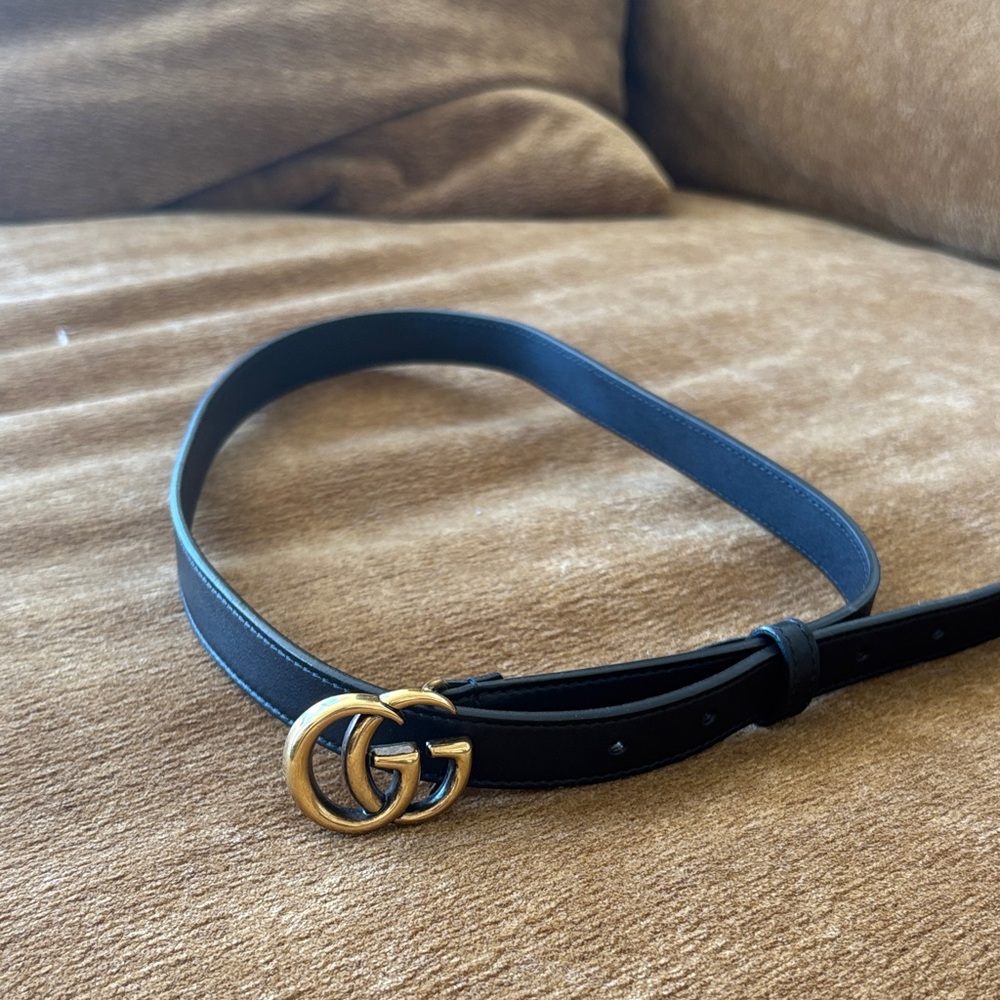 Gucci Black Marmont Belt with Gold GG Buckle